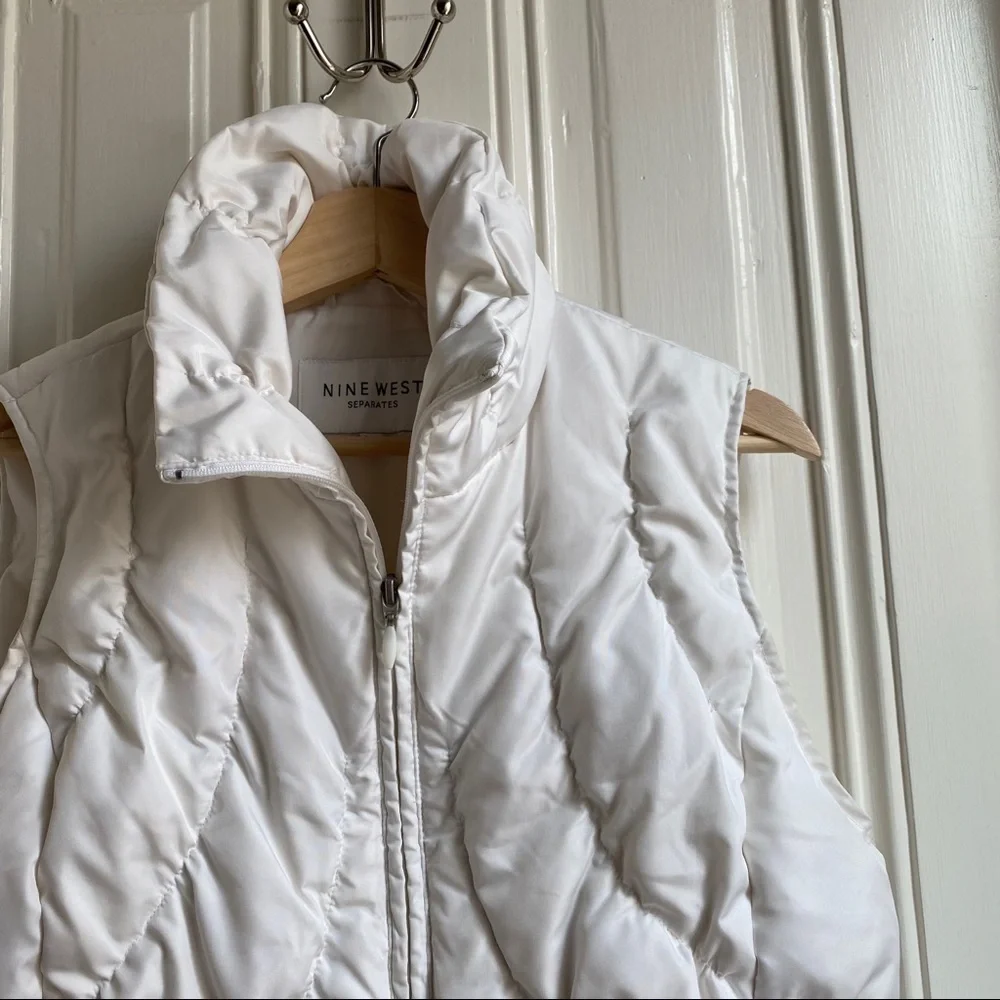 Nine West Winter White Puffer Down Vest - Picture 2 of 7